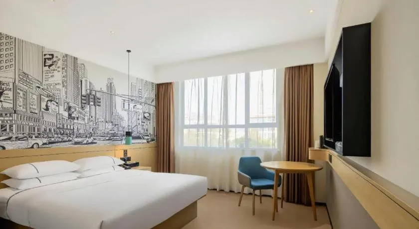 Bed in City Comfort Inn Shiyan Wudang Mountain