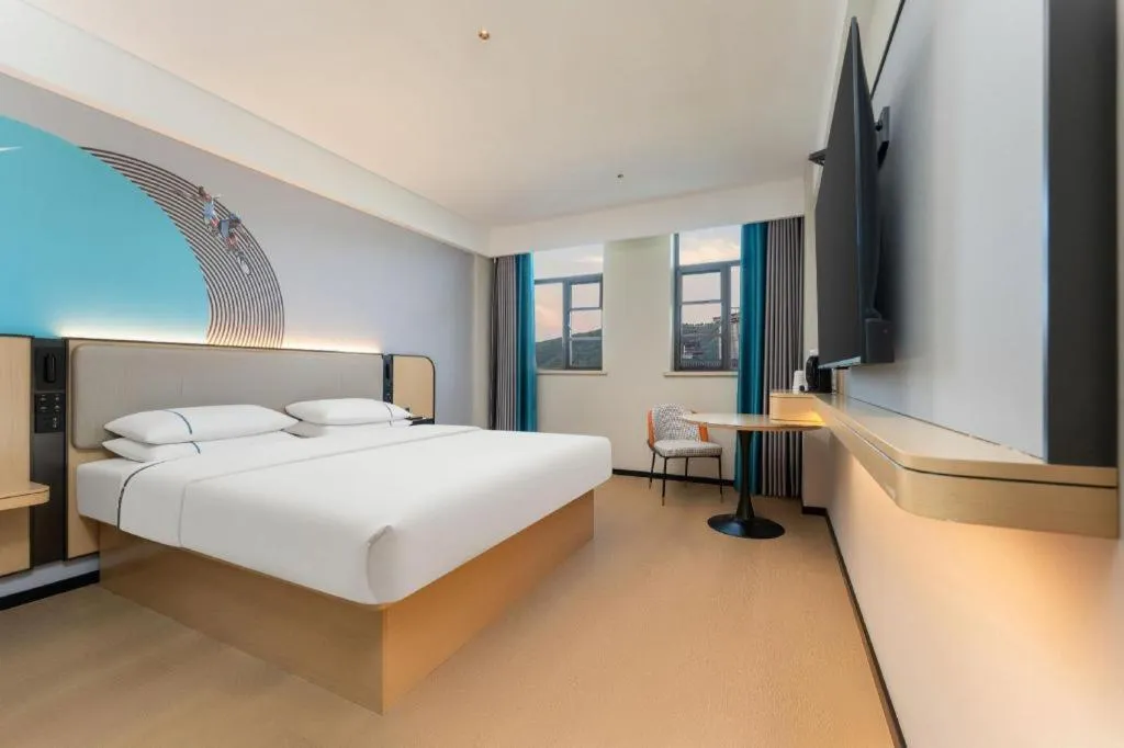 Bed in City Comfort Inn Shiyan Wudang Mountain