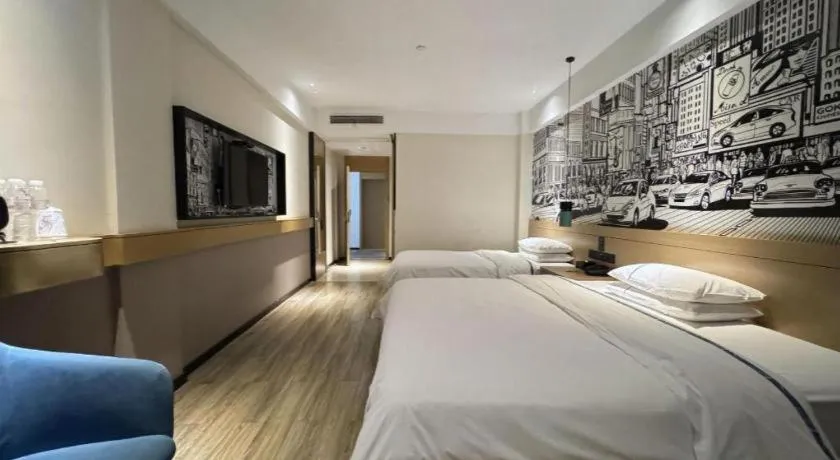 Bed in City Comfort Inn Shiyan Wudang Mountain