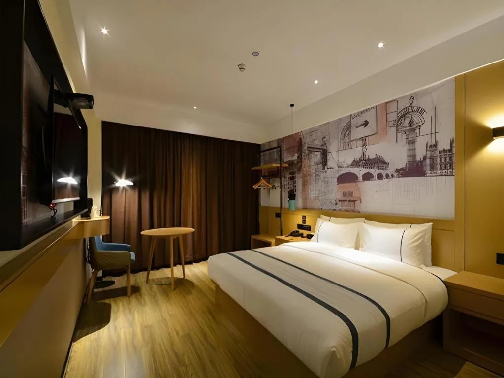 Bed in City Comfort Inn Shiyan Wudang Mountain