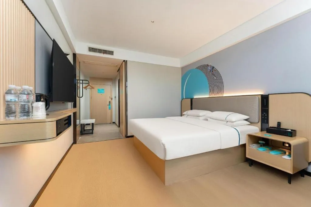 Bed in City Comfort Inn Shiyan Wudang Mountain