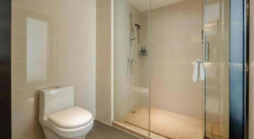 City Comfort Inn Wuzhou High-speed Railway Station Canghai Lake Park