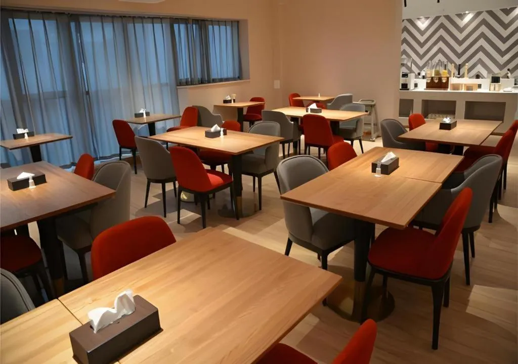 Borrman Hotel Ji'nan Aoti Center East Provincial Hospital