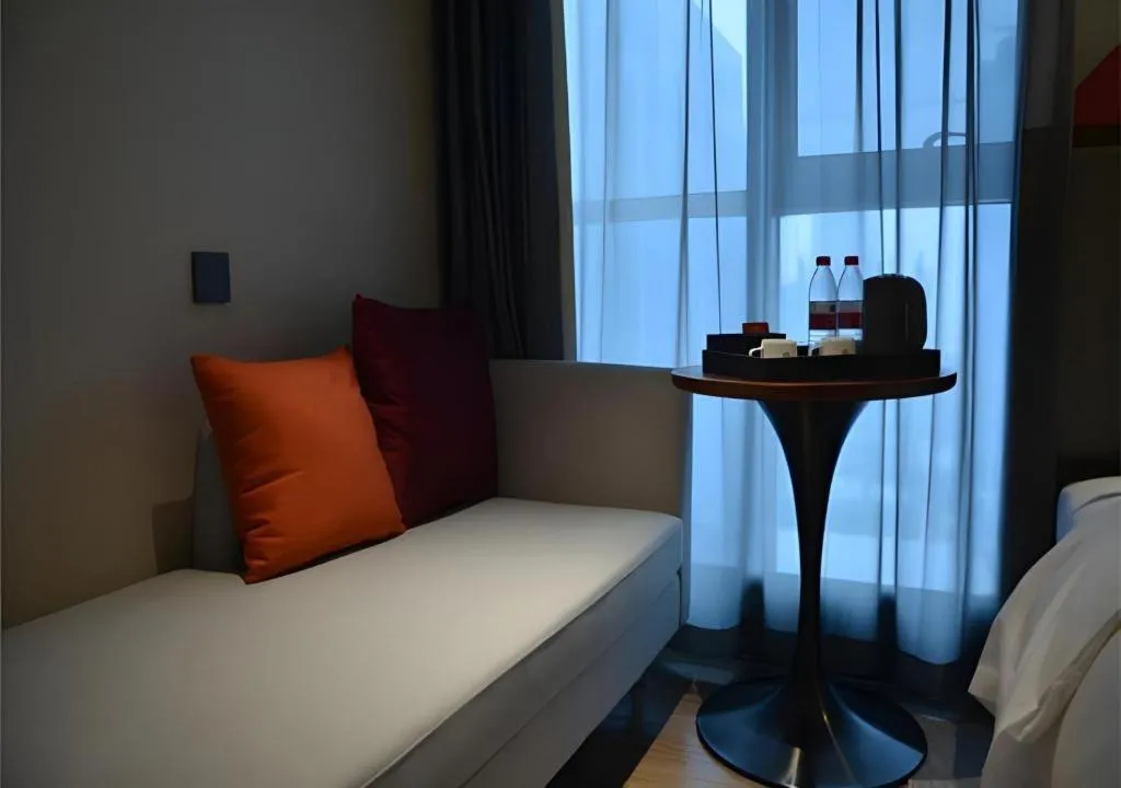 Bed in Borrman Hotel Ji'nan Aoti Center East Provincial Hospital