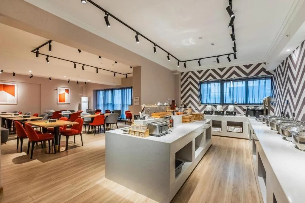 Borrman Hotel Ji'nan Aoti Center East Provincial Hospital