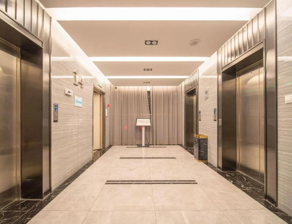 Borrman Hotel Ji'nan Aoti Center East Provincial Hospital