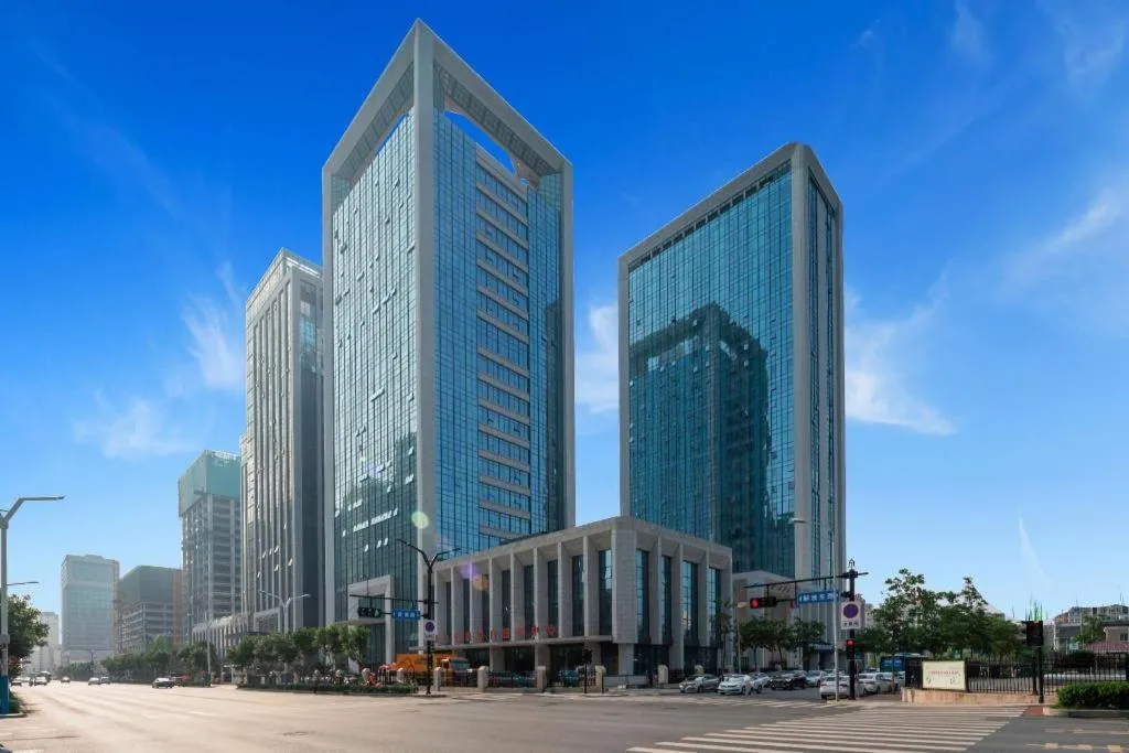 Borrman Hotel Ji'nan Aoti Center East Provincial Hospital