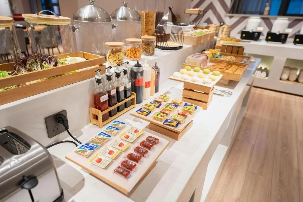 Borrman Hotel Ji'nan Aoti Center East Provincial Hospital