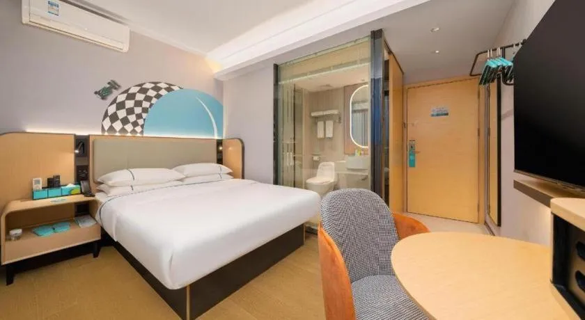 Bed in City Comfort Inn Liuzhou Luzhai Walking Street