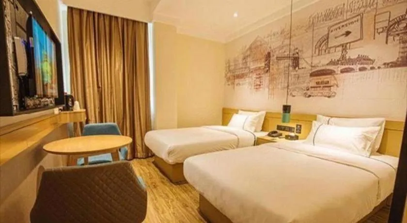 Bed in City Comfort Inn Yangjiang High-tech Zone Pinggang