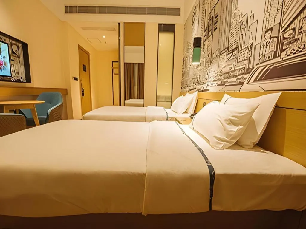 Bed in City Comfort Inn Yangjiang High-tech Zone Pinggang