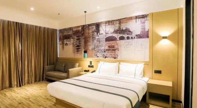 Bed in City Comfort Inn Chengdu Transportation Technical College Traditional Chinese Medicine