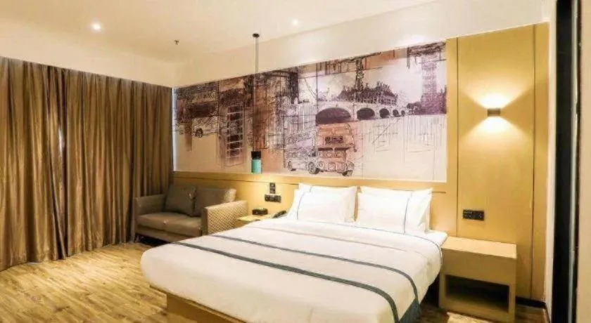 Bed in City Comfort Inn Chengdu Transportation Technical College Traditional Chinese Medicine