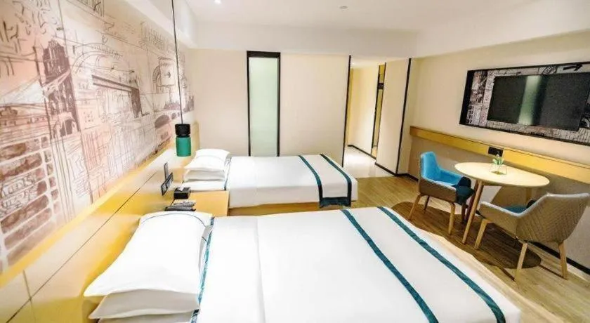 Bed in City Comfort Inn Dali High-speed Railway Station Erhai Park