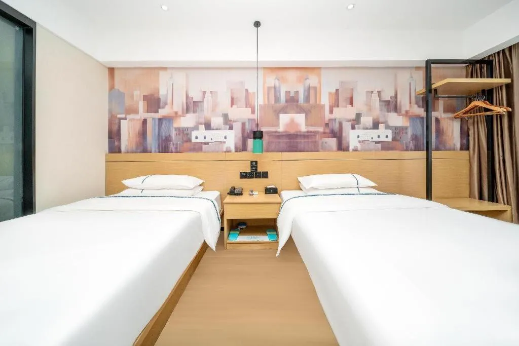 Bed in City Comfort Inn Dali High-speed Railway Station Erhai Park