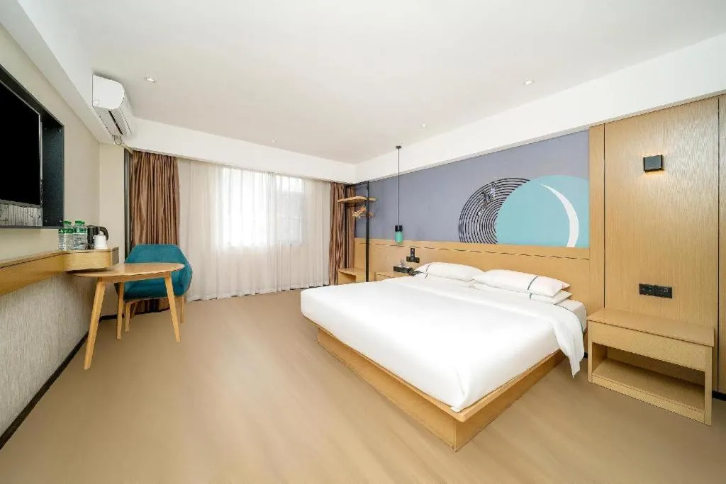 Bed in City Comfort Inn Dali High-speed Railway Station Erhai Park