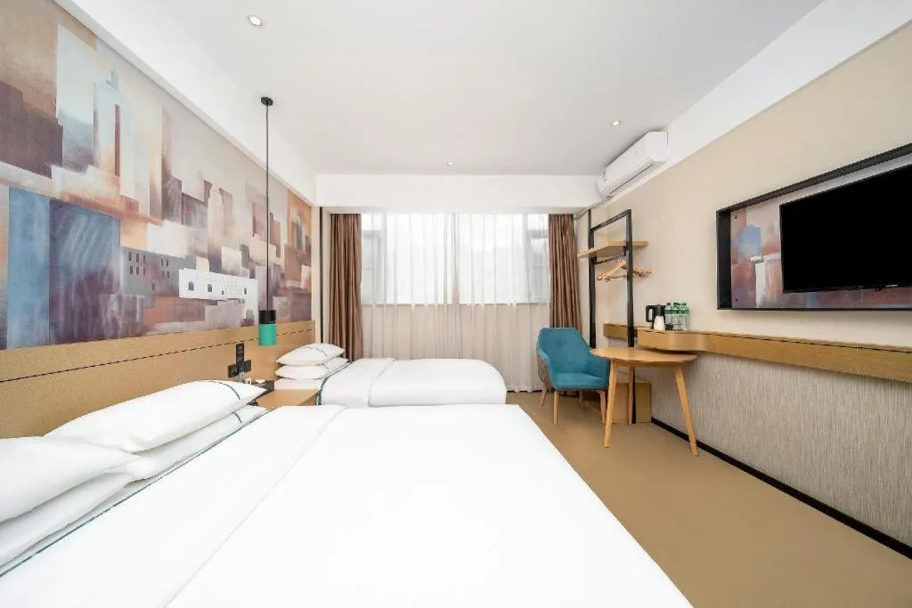 Bed in City Comfort Inn Dali High-speed Railway Station Erhai Park