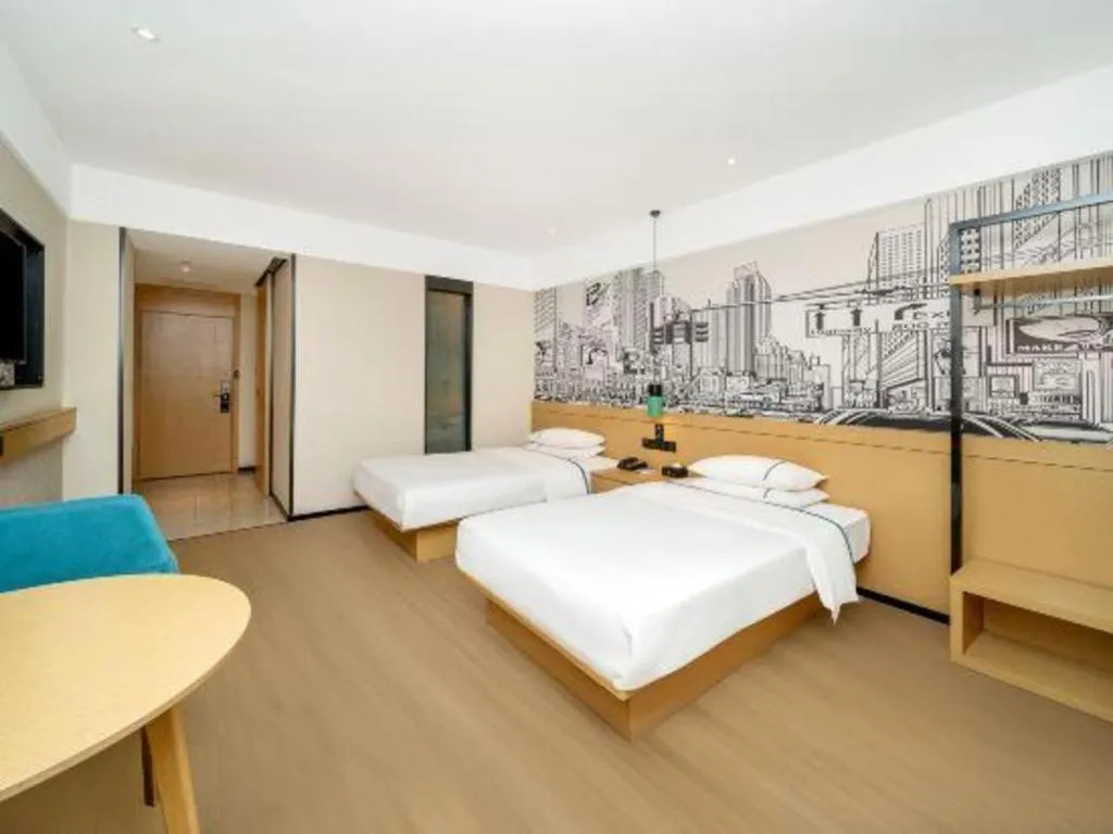 Bed in City Comfort Inn Dali High-speed Railway Station Erhai Park