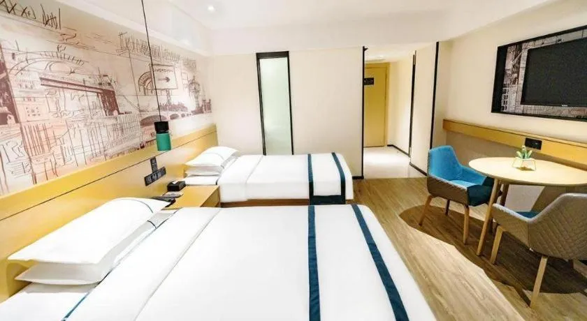 Bed in City Comfort Inn Dali High-speed Railway Station Erhai Park