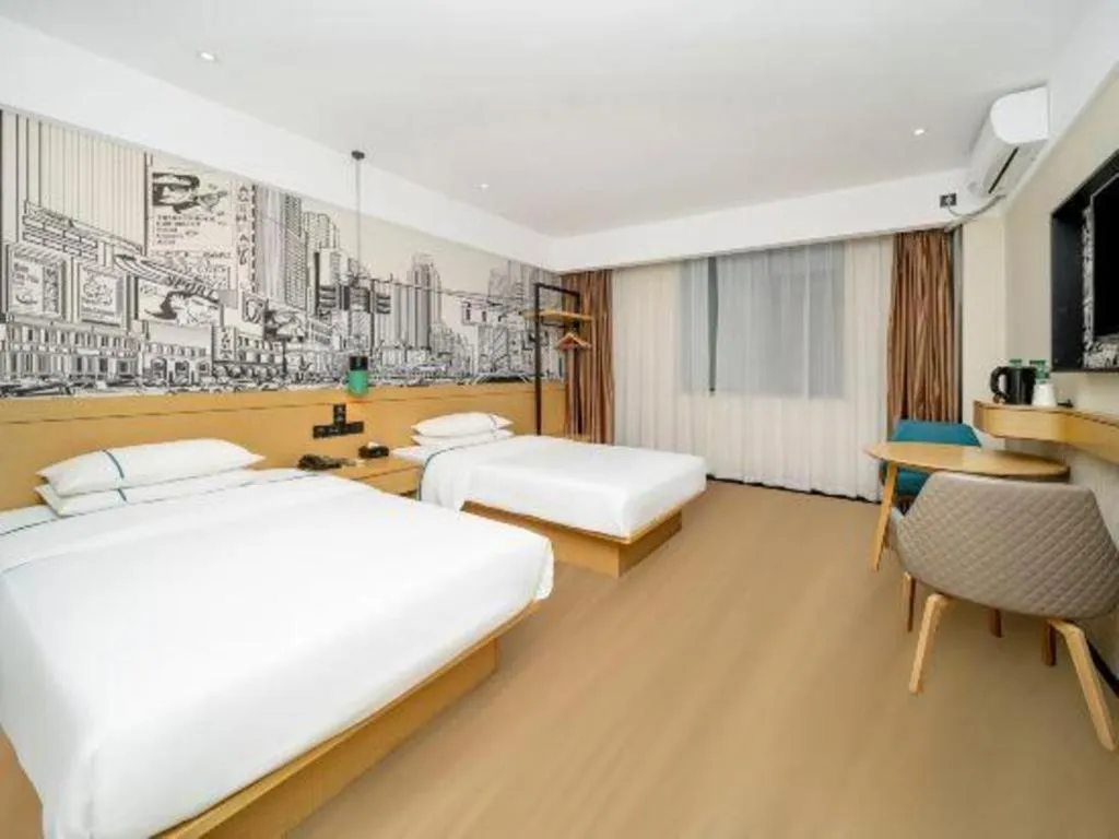 Bed in City Comfort Inn Dali High-speed Railway Station Erhai Park