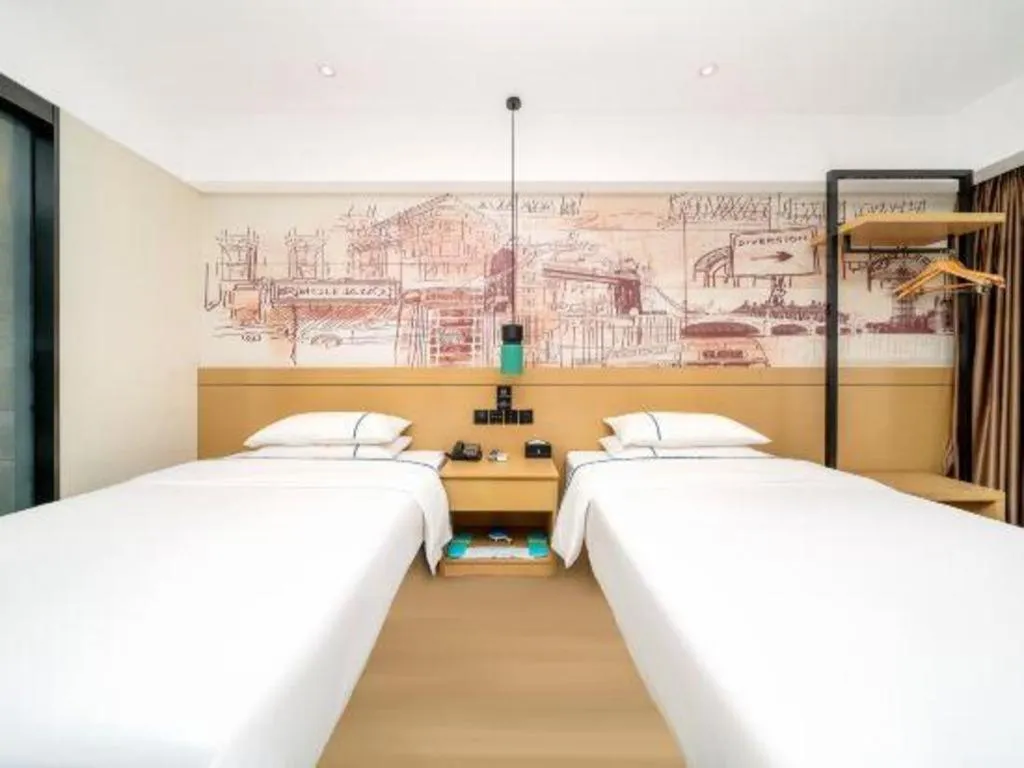 Bed in City Comfort Inn Dali High-speed Railway Station Erhai Park