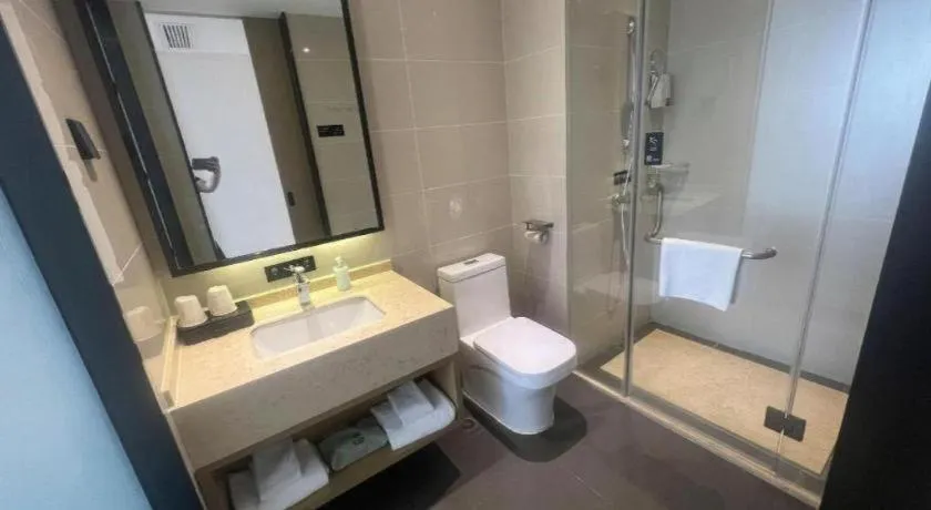 City Comfort Inn Chengdu Wenjiang Zhujiang Square Guanghua Park Metro Station