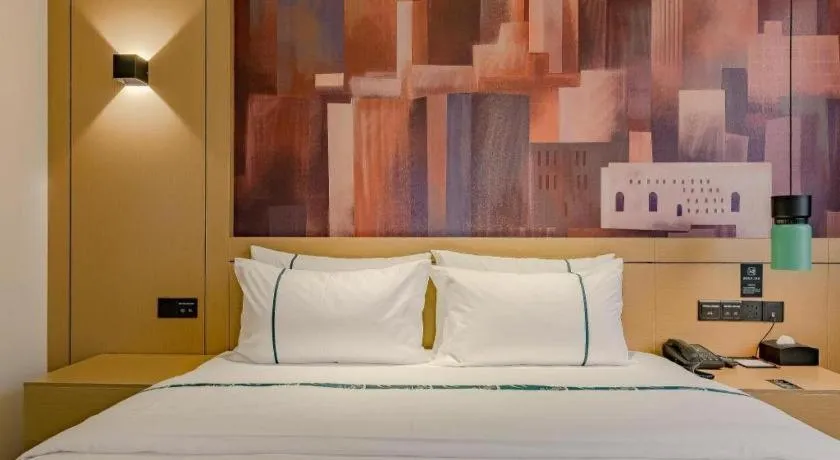 Bed in City Comfort Inn Chengdu Wenjiang Zhujiang Square Guanghua Park Metro Station