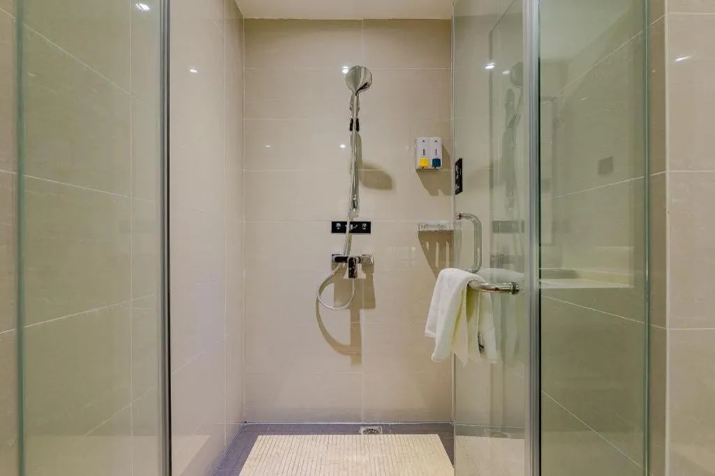 City Comfort Inn Chengdu Wenjiang Zhujiang Square Guanghua Park Metro Station