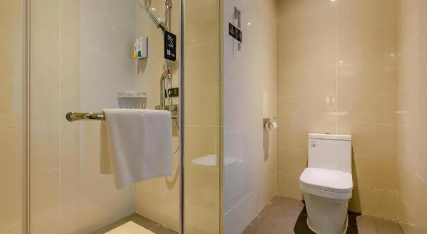 City Comfort Inn Chengdu Wenjiang Zhujiang Square Guanghua Park Metro Station