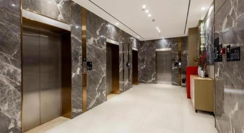 City Comfort Inn Chengdu Wenjiang Zhujiang Square Guanghua Park Metro Station