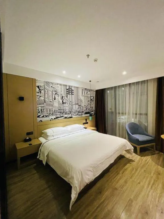 Bed in City Comfort Inn Chengdu Wenjiang Zhujiang Square Guanghua Park Metro Station