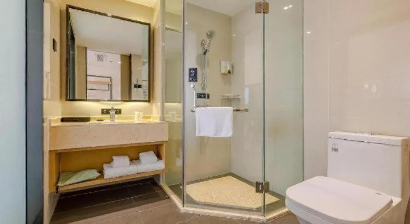 City Comfort Inn Chengdu Wenjiang Zhujiang Square Guanghua Park Metro Station