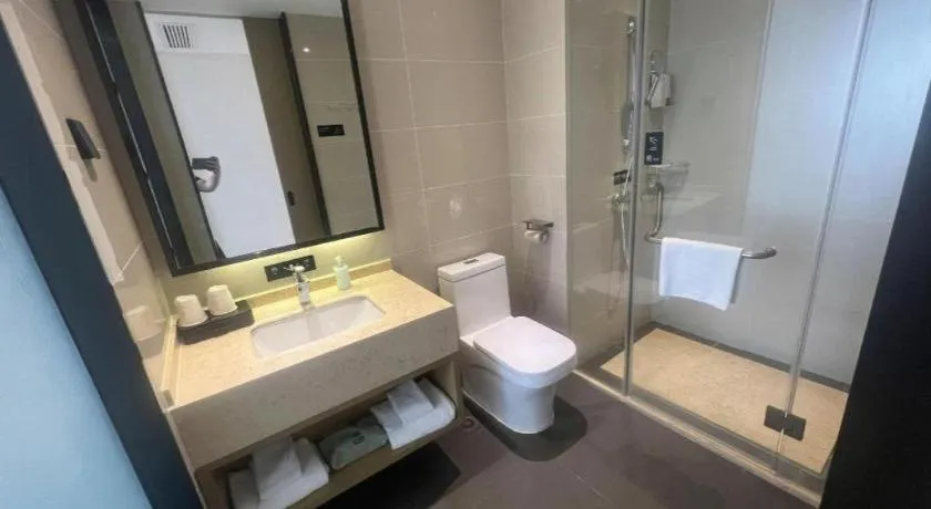 City Comfort Inn Chengdu Wenjiang Zhujiang Square Guanghua Park Metro Station