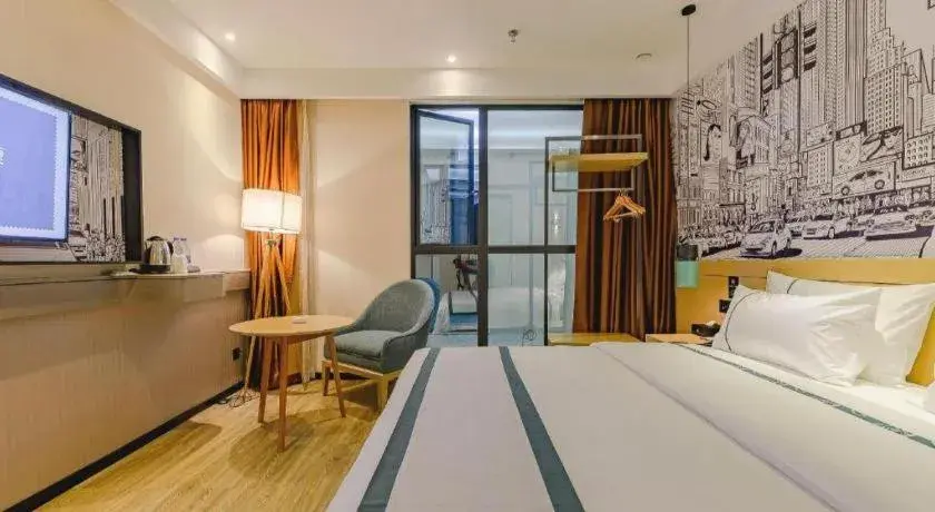 Bed in City Comfort Inn Chengdu Wenjiang Zhujiang Square Guanghua Park Metro Station Bed in City Comfort Inn Chengdu Wenjiang Zhujiang Square Guanghua Park Metro Station