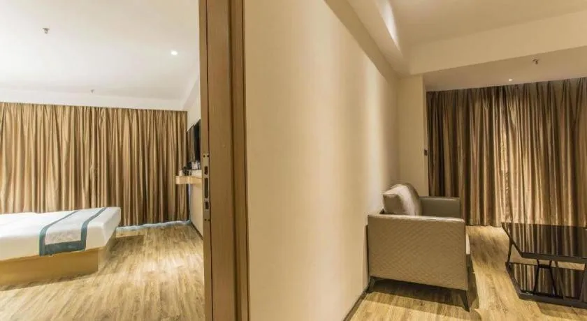 Bed in City Comfort Inn Liuzhou Liucheng