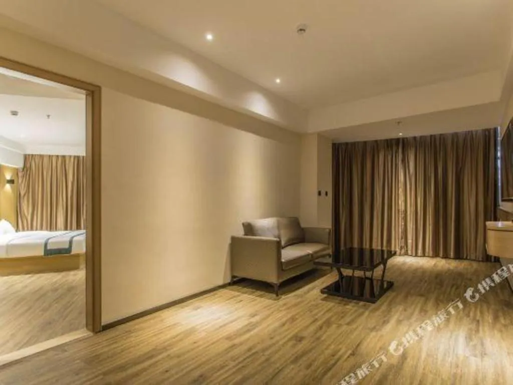 Bed in City Comfort Inn Liuzhou Liucheng