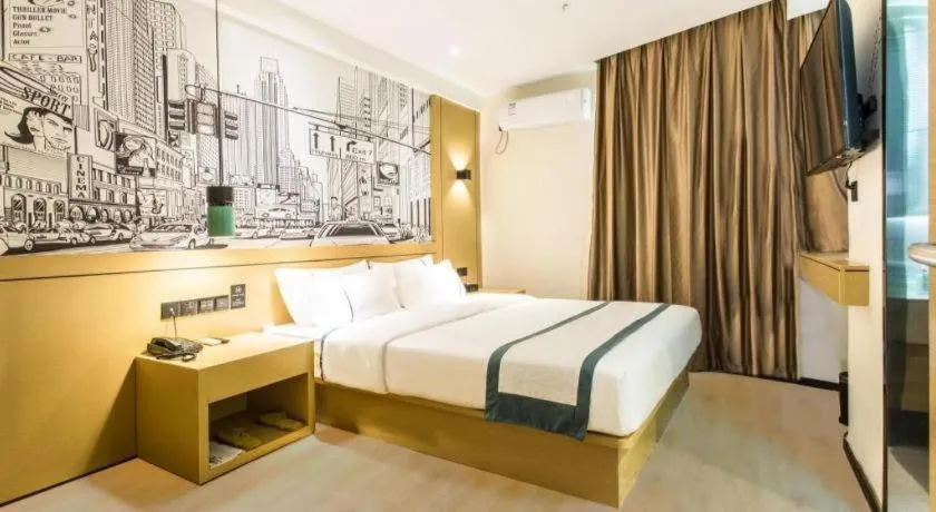 Bed in City Comfort Inn Liuzhou Liucheng