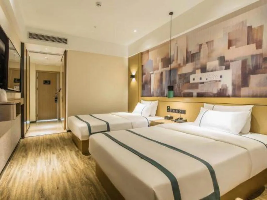 Bed in City Comfort Inn Liuzhou Liucheng