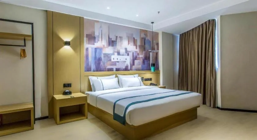 Bed in City Comfort Inn Liuzhou Liucheng