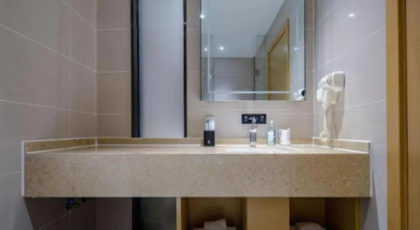 City Comfort Inn Liuzhou Longtan Park Ma'anshan Baiyun