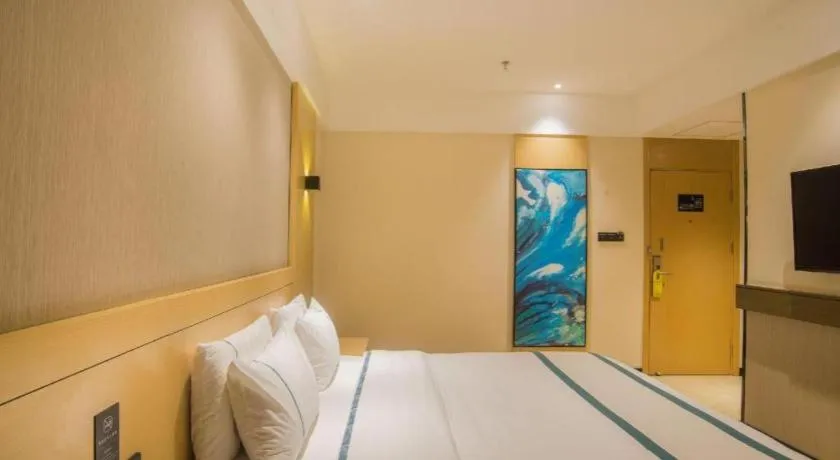 Bed in City Comfort Inn Liuzhou Longtan Park Ma'anshan Baiyun