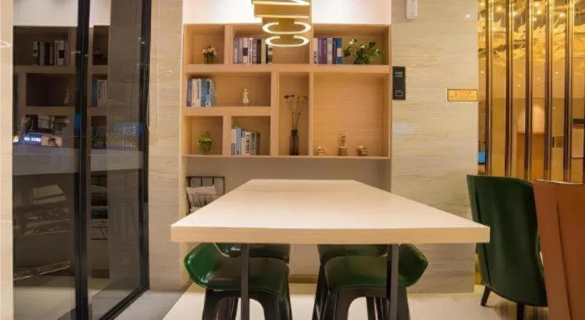 City Comfort Inn Liuzhou Longtan Park Ma'anshan Baiyun