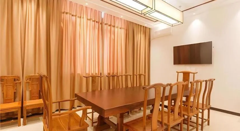 City Comfort Inn Liuzhou Longtan Park Ma'anshan Baiyun