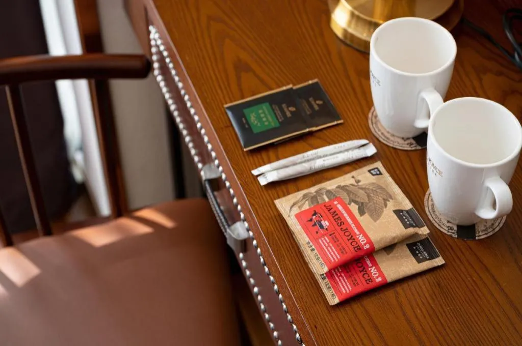 James Joyce Coffetel Guilin Railway Station Xiangbi Mountain Liangjiang Sihu Wharf