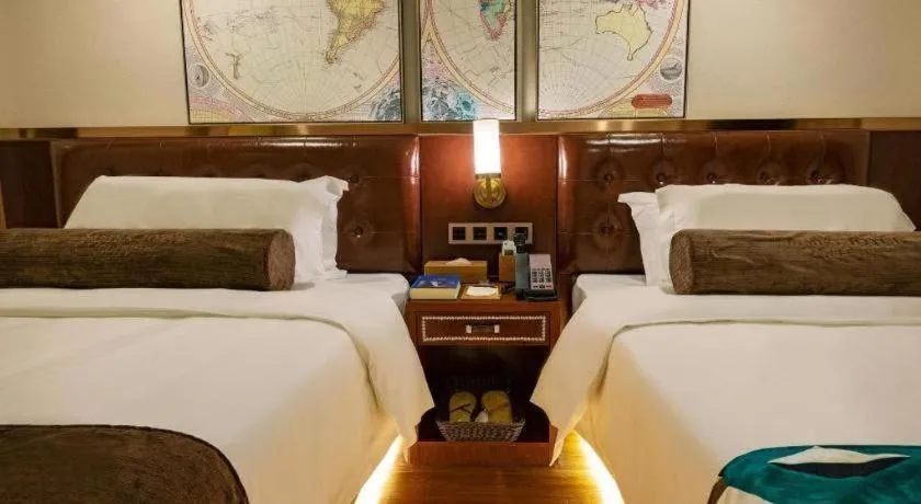 Bed in James Joyce Coffetel Guilin Railway Station Xiangbi Mountain Liangjiang Sihu Wharf