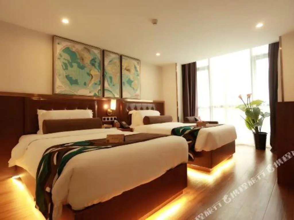Bed in James Joyce Coffetel Guilin Railway Station Xiangbi Mountain Liangjiang Sihu Wharf