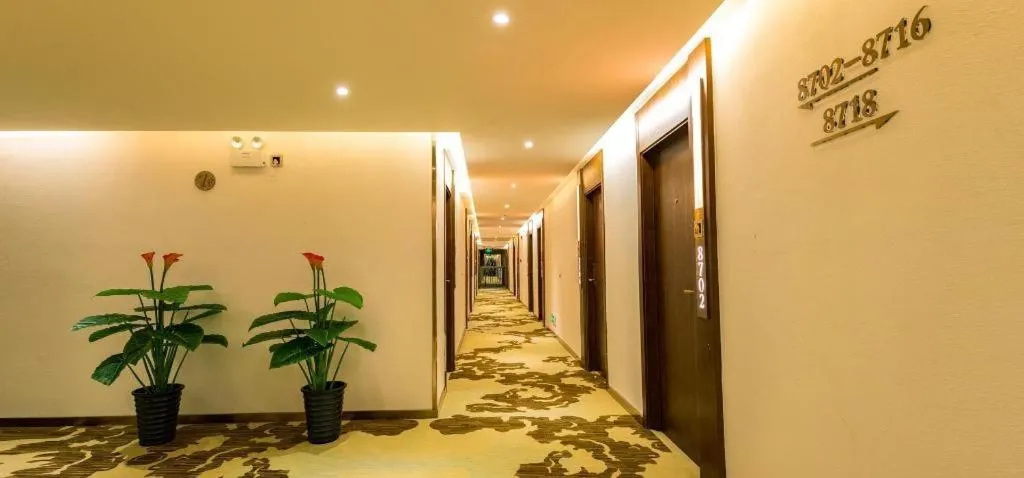 James Joyce Coffetel Guilin Railway Station Xiangbi Mountain Liangjiang Sihu Wharf