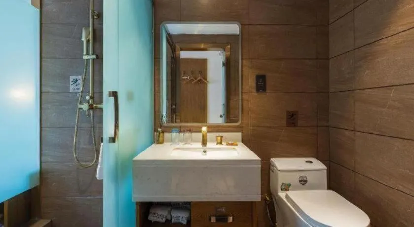 James Joyce Coffetel Kunming Railway Station Huancheng Nan Road Metro Station