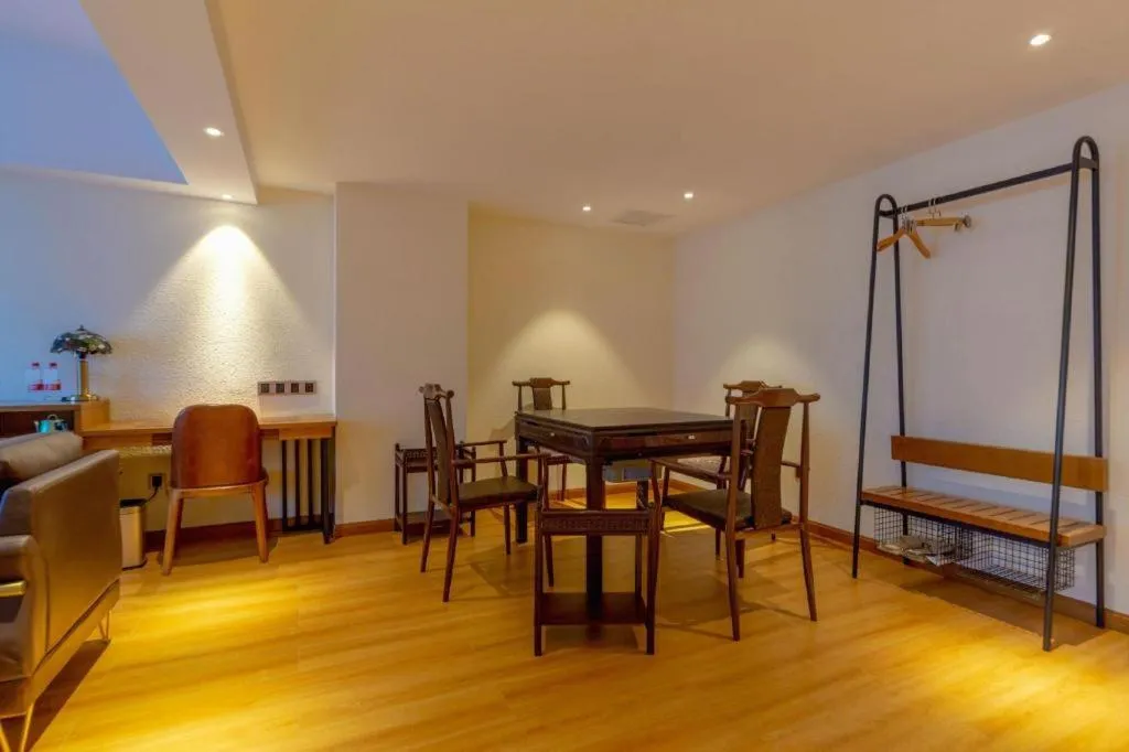 James Joyce Coffetel Kunming Railway Station Huancheng Nan Road Metro Station