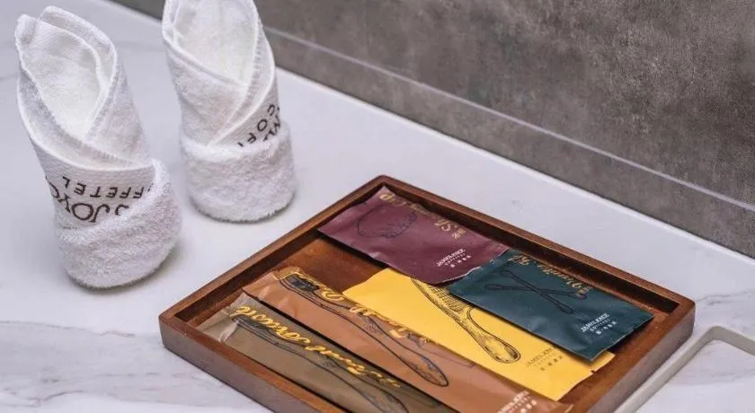 James Joyce Coffetel Kunming Railway Station Huancheng Nan Road Metro Station